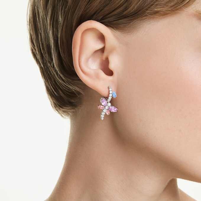 Ariana Grande X Swarovski Σκουλαρίκια με κρεμαστά στοιχεία, διάφορες κοπές, λιβελλούλα, πολύχρωμα, επιροδιωμένα Ariana Grande X Swarovski Σκουλαρίκια με κρεμαστά στοιχεία, διάφορες κοπές, λιβελλούλα, πολύχρωμα, επιροδιωμένα