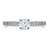 Δαχτυλίδι Eternity Solitaire με διαμάντια εργαστηριακής καλλιέργειας 0,7 καράτια συνολικά, στρογγυλό σχήμα, λευκόχρυσο 14 καρατίων Δαχτυλίδι Eternity Solitaire με διαμάντια εργαστηριακής καλλιέργειας 0,7 καράτια συνολικά, στρογγυλό σχήμα, λευκόχρυσο 14 καρατίων