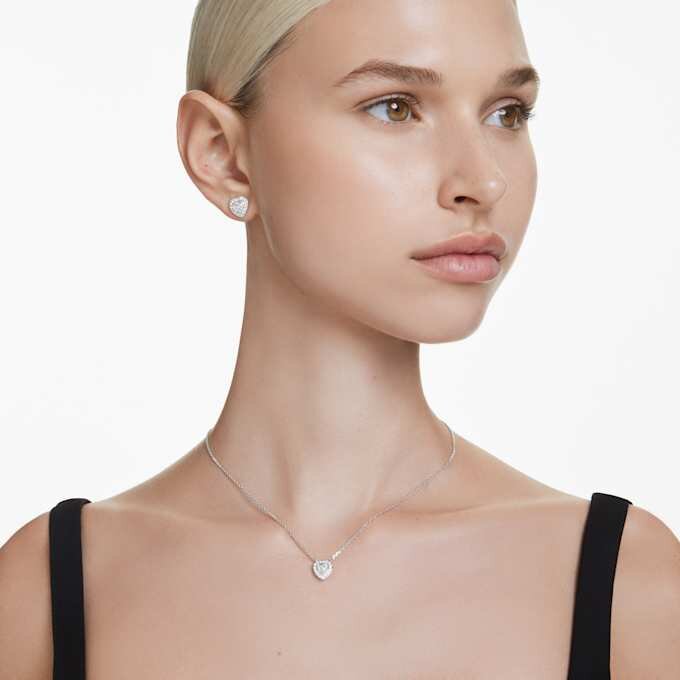 Σετ Ariana Grande X Swarovski με ανάμεικτα κοψίματα, καρδιά, λευκό, επιμεταλλωμένο με ρόδιο Σετ Ariana Grande X Swarovski με ανάμεικτα κοψίματα, καρδιά, λευκό, επιμεταλλωμένο με ρόδιο