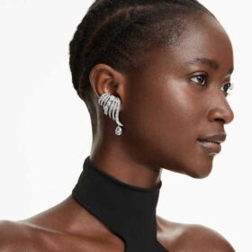 Συλλογή «The Vienna Collection» – Σκουλαρίκια τύπου «Ear Cuff» με μοτίβο φτερού, λευκά, με επίστρωση ρουθηνίου Συλλογή «The Vienna Collection» – Σκουλαρίκια τύπου «Ear Cuff» με μοτίβο φτερού, λευκά, με επίστρωση ρουθηνίου